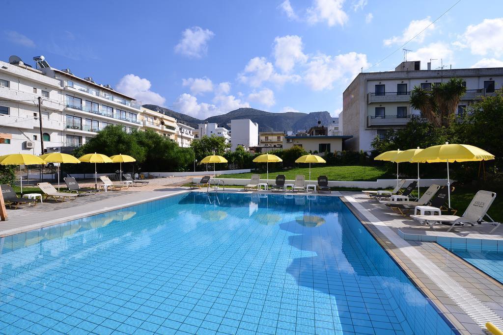 Arlen Beach Hotel 헐소니소스 외부 사진
